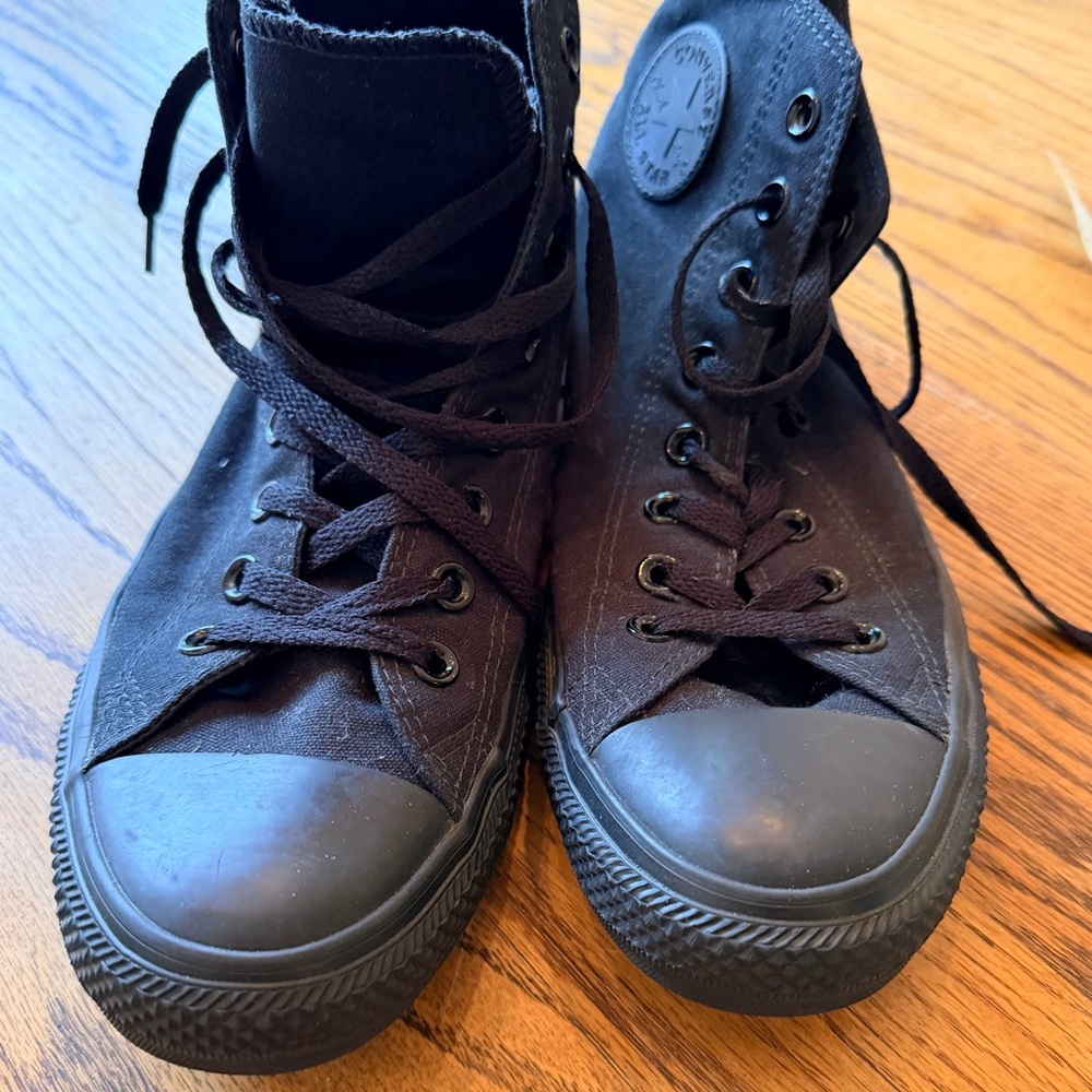 Converse Chuck Taylor All Star Hi-Black Men's Sneakers Size 9